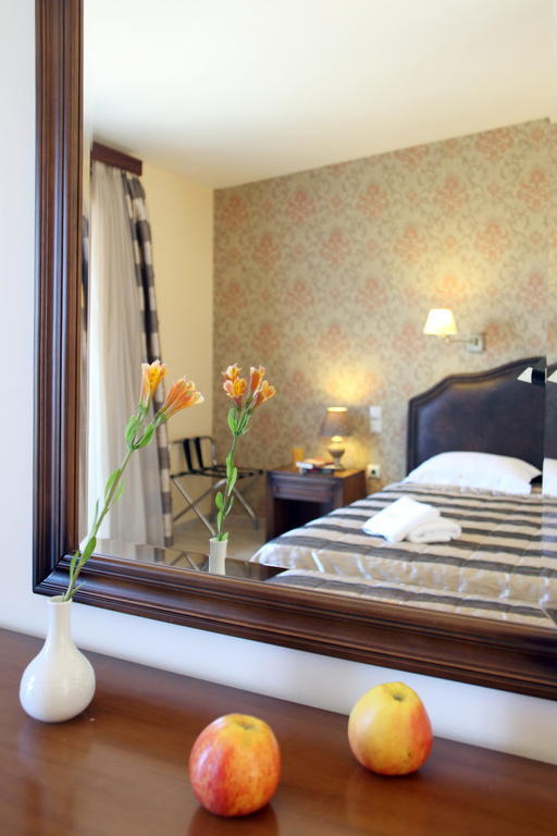 Hotel Tesoro Nikiana Værelse billede